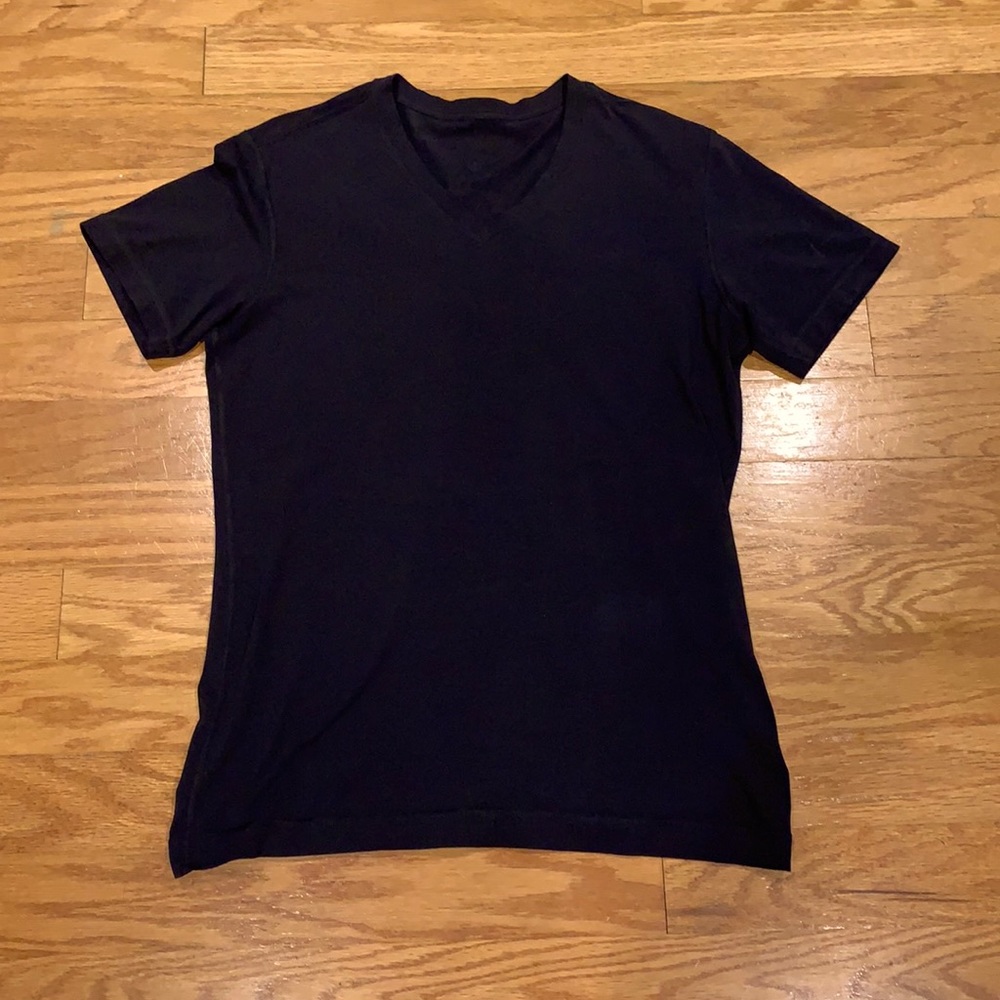 Lululemon V Neck